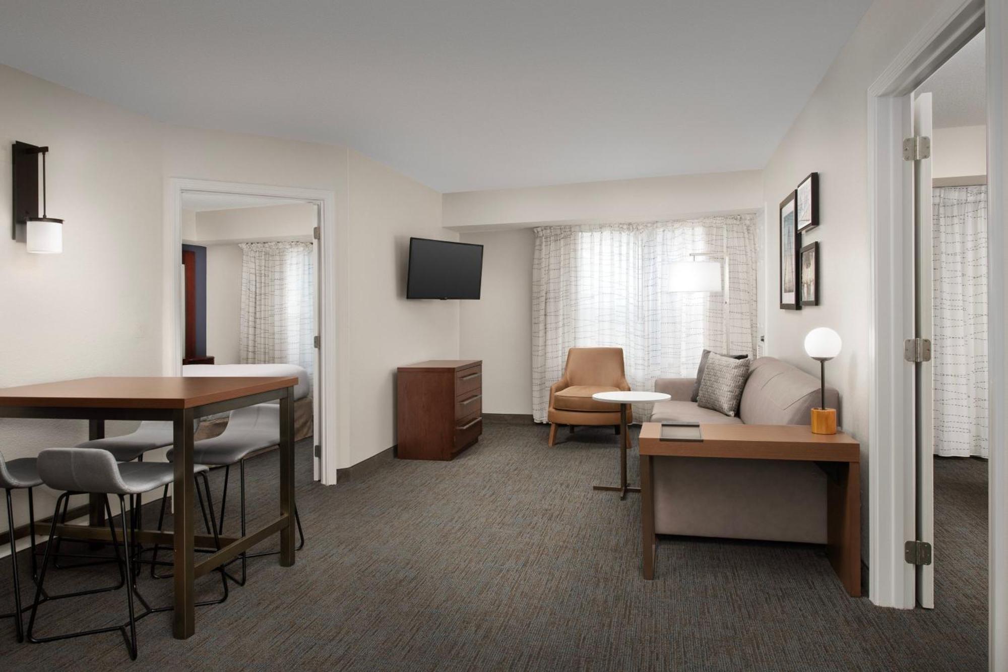 Residence Inn Kansas City Overland Park Exterior photo